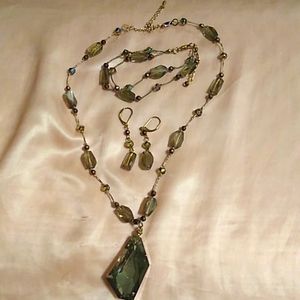 Premier Designs Jewelry 3 piece set